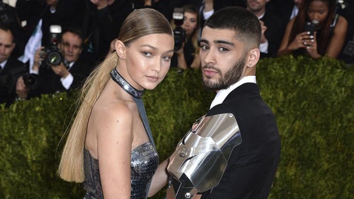 One Direction,Zayn Malik,Gigi Hadid,Yolanda Hadid,