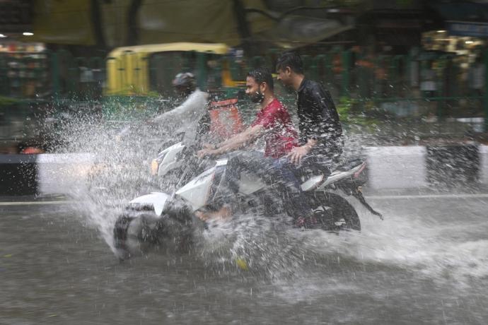 印度暴雨 气候变化