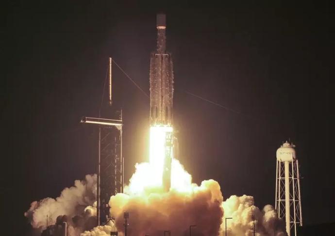 SpaceX星舰试射顺利升空 但重返大气层失踪