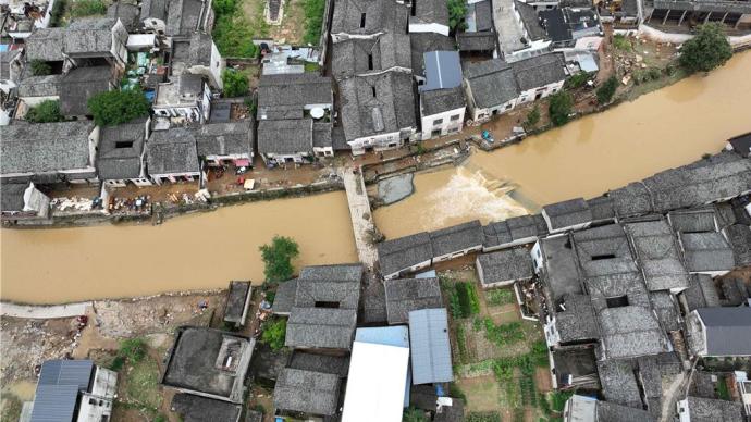 安徽黄山市歙县暴雨