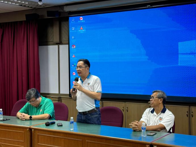 芙蓉中华中学义卖嘉年华汇报会