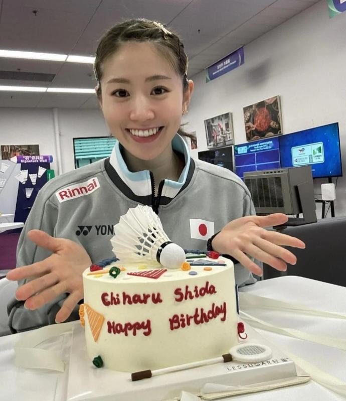 志田千阳 Chiharu Shida