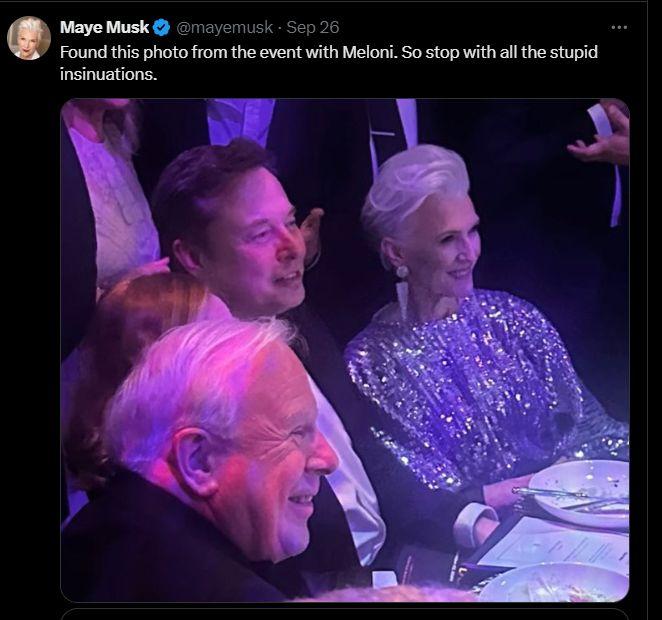 马斯克及母亲梅耶 elon musk Maye Musk