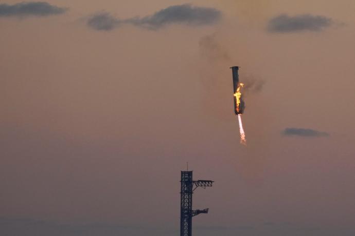 SpaceX 13日发射了第5艘星舰火箭