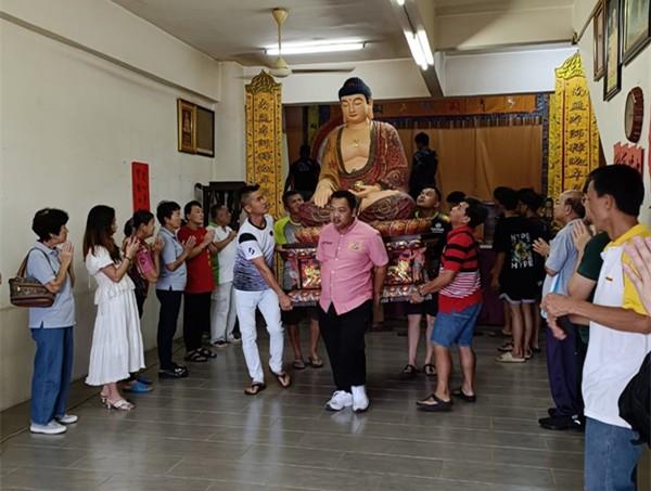 而连突 双溪仁新村 法宝寺 佛堂