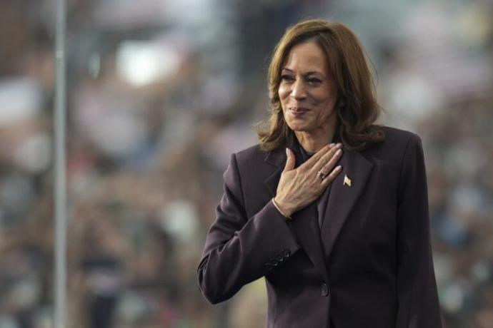 贺锦丽 Kamala Harris