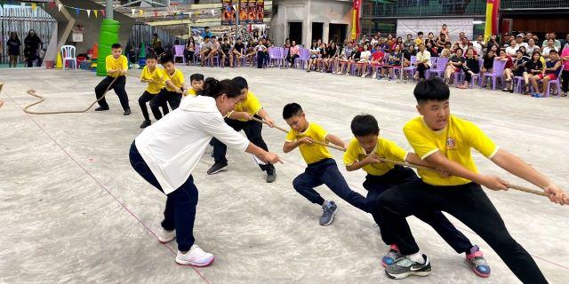 吉胆岛华联小学运动会