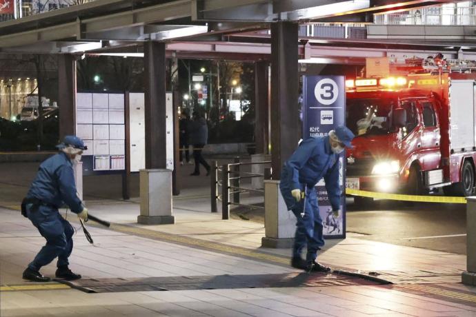 日本街头随机砍人