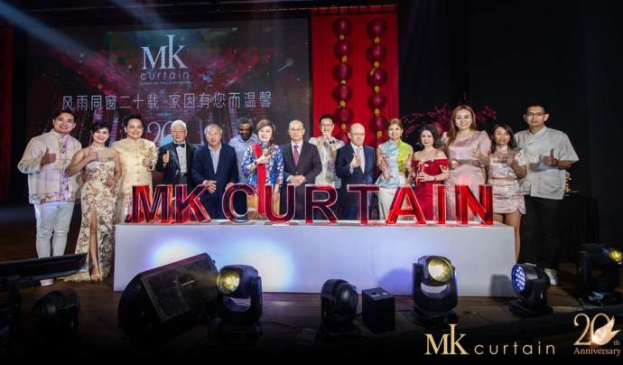 MK CURTAIN