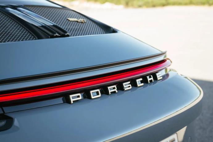 保时捷 Porsche（取自保时捷AG）