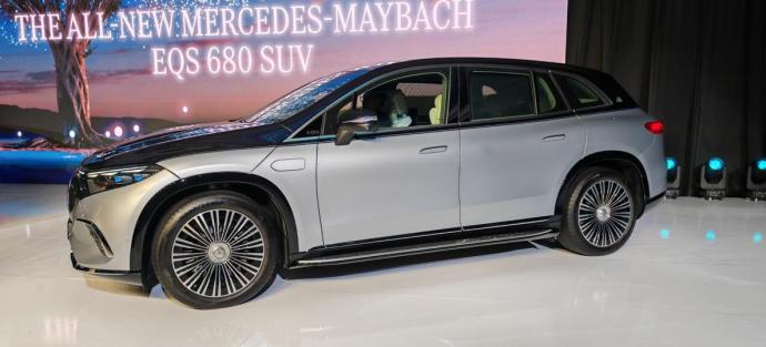 马赛地迈巴赫 Mercedes-Maybach EQS SUV