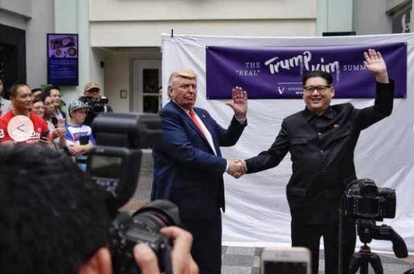 trumpkim 01 180609