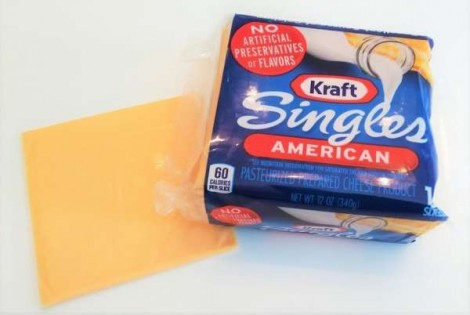 食品大厂卡夫（Kraft）的传统起司片Kraft Singles。（网络图）